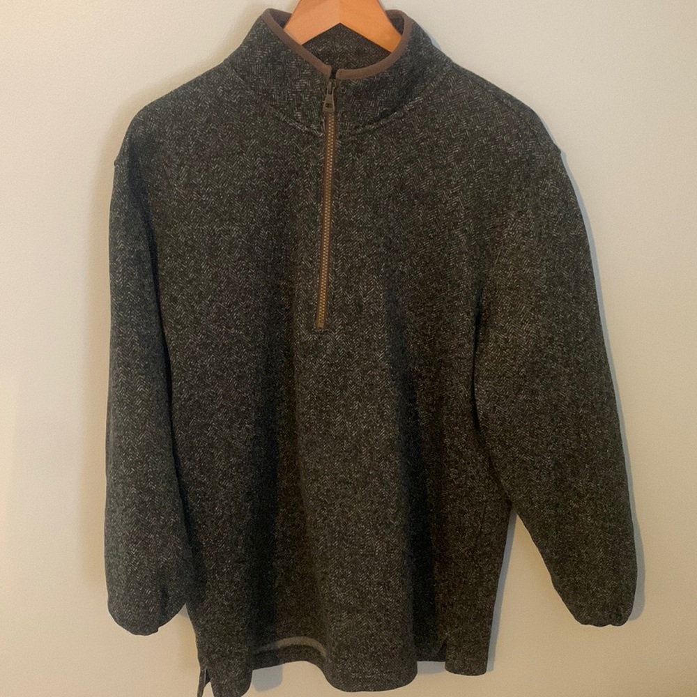 Brown sweater